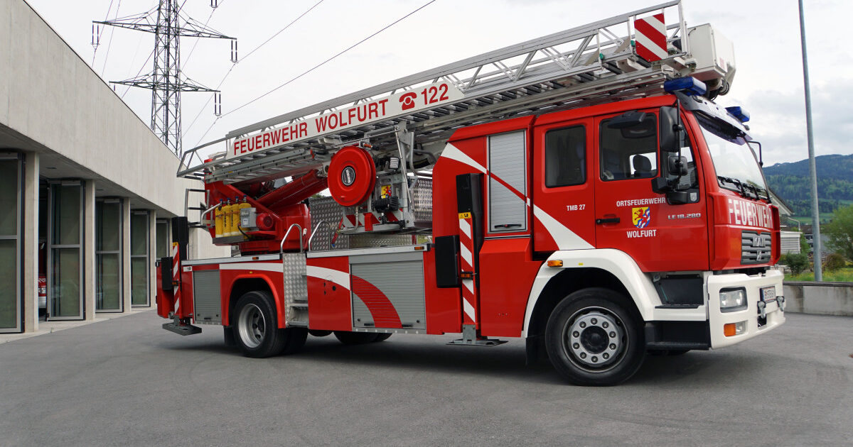 ENr-54 08.09.2018 19:23 Uhr – Neudorfstraße >> unklare Rauchentwicklung im OG