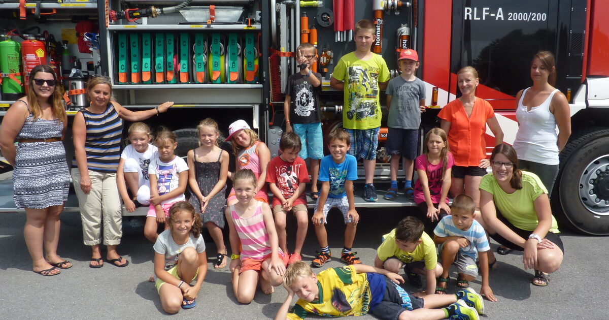 24.07.2015 Besuch der Ferienbetreuung bei der Feuerwehr Wolfurt