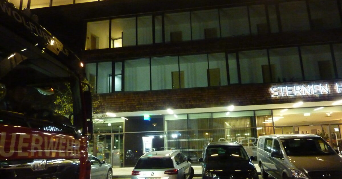 ENr-57 18.11.2015 21:10 Uhr – Sternenplatz >> BMA hat ausgelöst