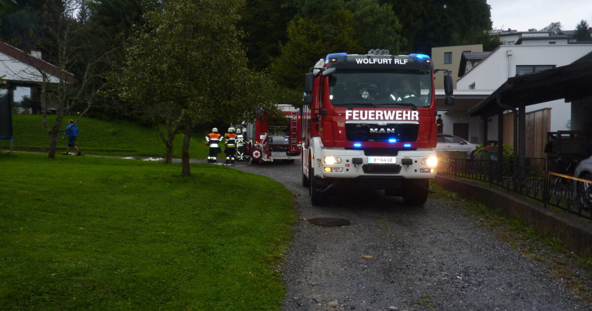 ENr-57 12.09.2017 08:31 Uhr – SCHWARZACH Helbernstraße >> Rauchentwicklung im Keller