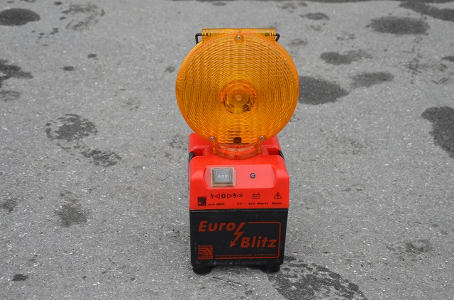ENr-78 16.12.2019 23:01 Uhr – Im Dorf >> Türöffnung