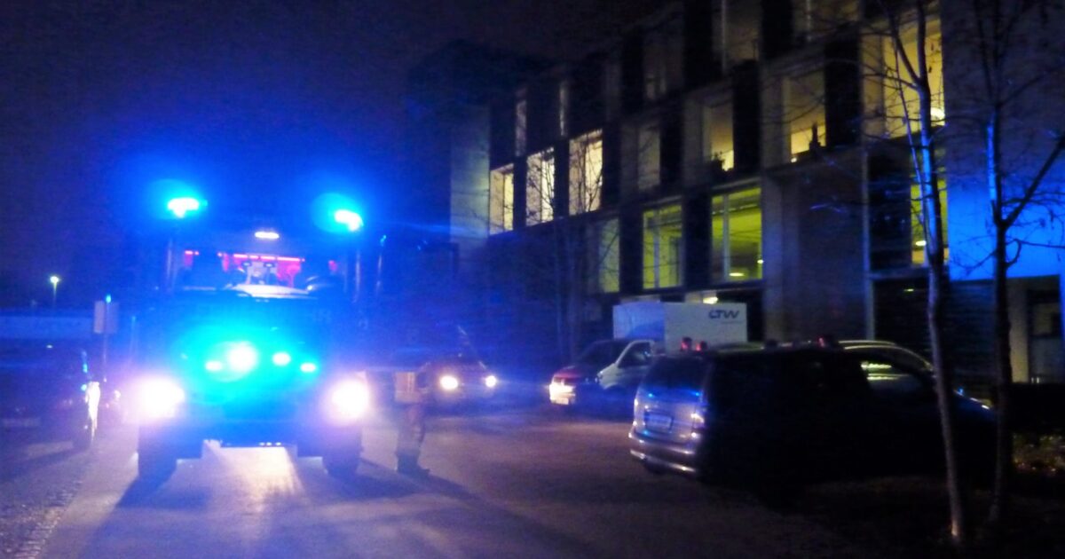 ENr-61 15.12.2016 19:04 Uhr – Achstraße >> BMA hat ausgelöst