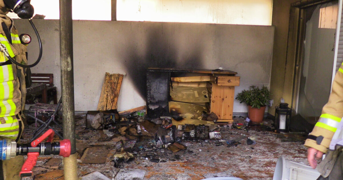 ENr-74 04.12.2018 13:49 Uhr – LAUTERACH Lerchenweg >> Zimmerbrand