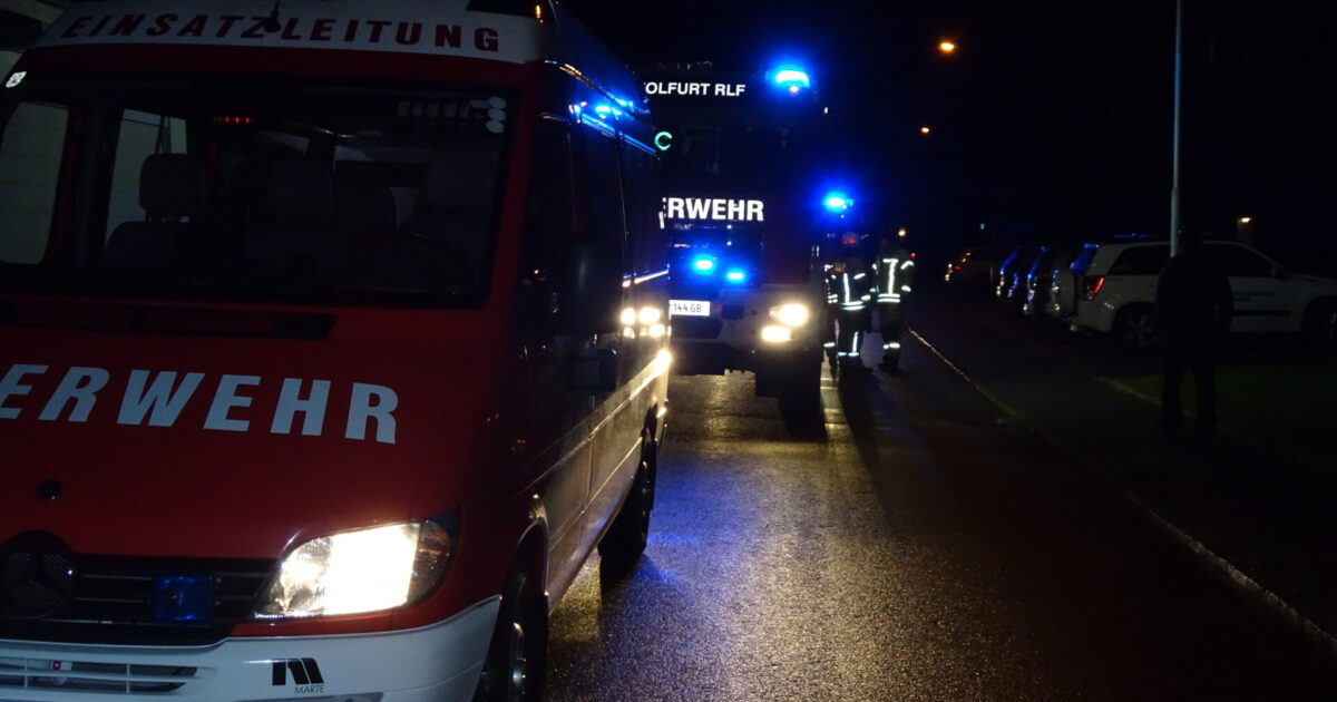 ENr-50 06.08.2020 00:49 Uhr – Lerchenstraße >> Türöffnung