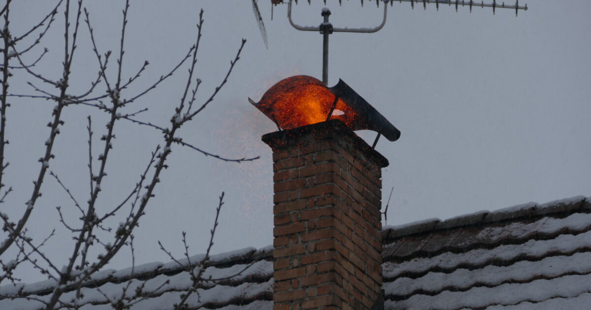 ENr-40 07.04.2021 06:47 Uhr – Schlattweg >> Kaminbrand