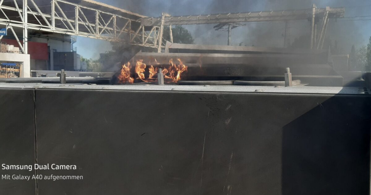 Einsatz Nr-58 14.06.2021 08:55 Uhr – Konrad Doppelmayr Straße >> ablöschen abgebrannte Filteranlage