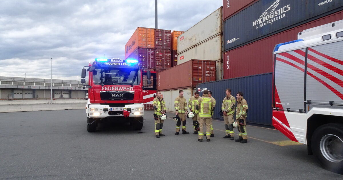 Einsatz Nr-71 25.07.2021 19:07 Uhr – Bahnhof >> Gefahrgutaustritt