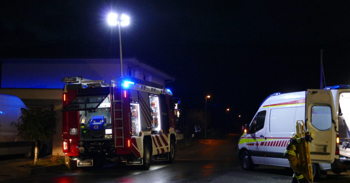 Einsatz-Nr 111 28.11.2021 17:10 Uhr – Zieglerstraße >> Unterstützung Rettungsdienst