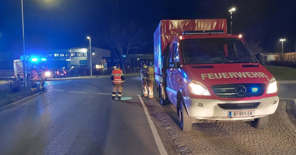 Einsatz-Nr 16 15.02.2024 18:21 Uhr – L190 Kreisverkehr Güterbahnhof bis Dornbirn Nord > Dieselspur