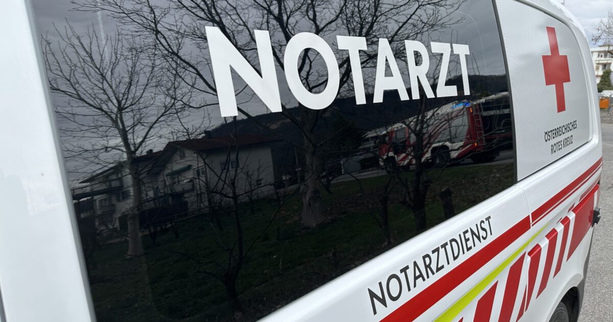 Medizinischer Notfall in der Albert-Loaker-Straße – Patient erfolgreich geborgen